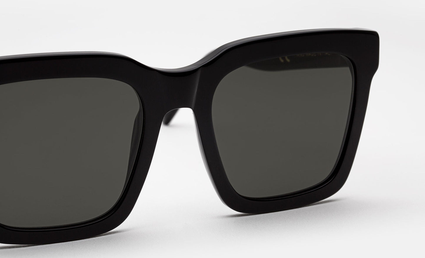 Occhiale da Sole RETROSUPERFUTURE AALTO PROMO